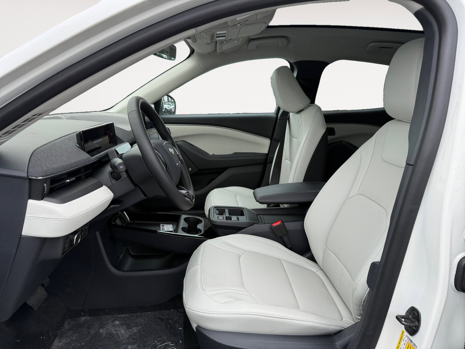 New 2025 Ford Mustang Mach-E Premium AWD/4WD image 10