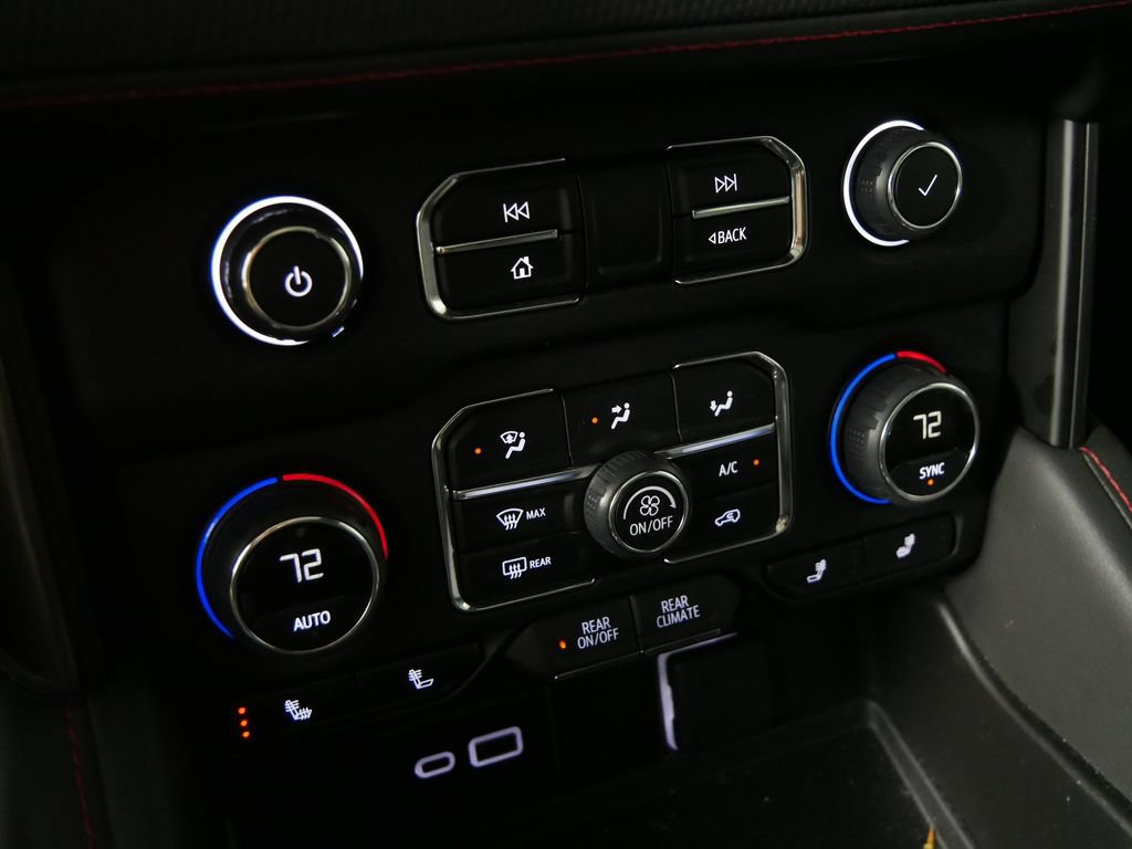 Used 2024 Chevrolet Tahoe RST w/ Luxury Package AWD/4WD image 27