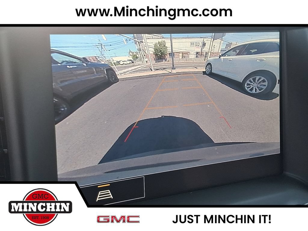 Certified 2023 GMC Acadia SLE w/ Driver Convenience Package AWD/4WD image 19
