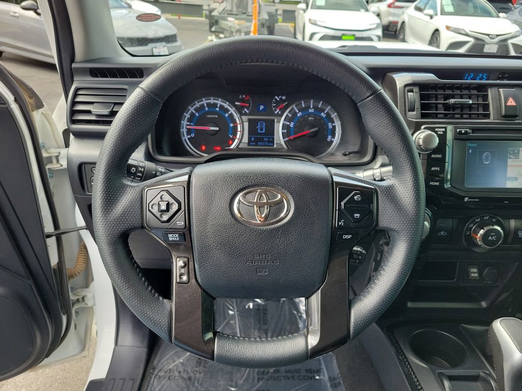 Used 2019 Toyota 4Runner TRD Off-Road Premium AWD/4WD image 25