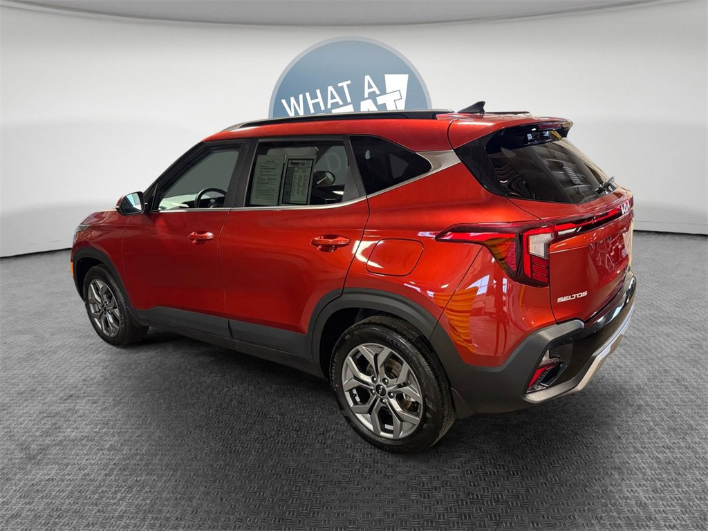 Used 2024 Kia Seltos S image 6