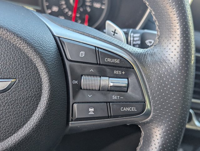 Used 2020 Genesis G70 2.0T image 19