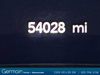 Used 2023 Chrysler Pacifica Touring-L image 23