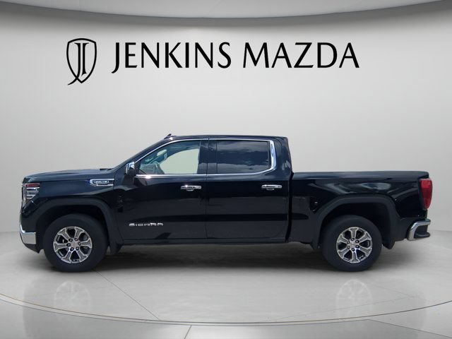 Used 2025 GMC Sierra 1500 SLT RWD image 7