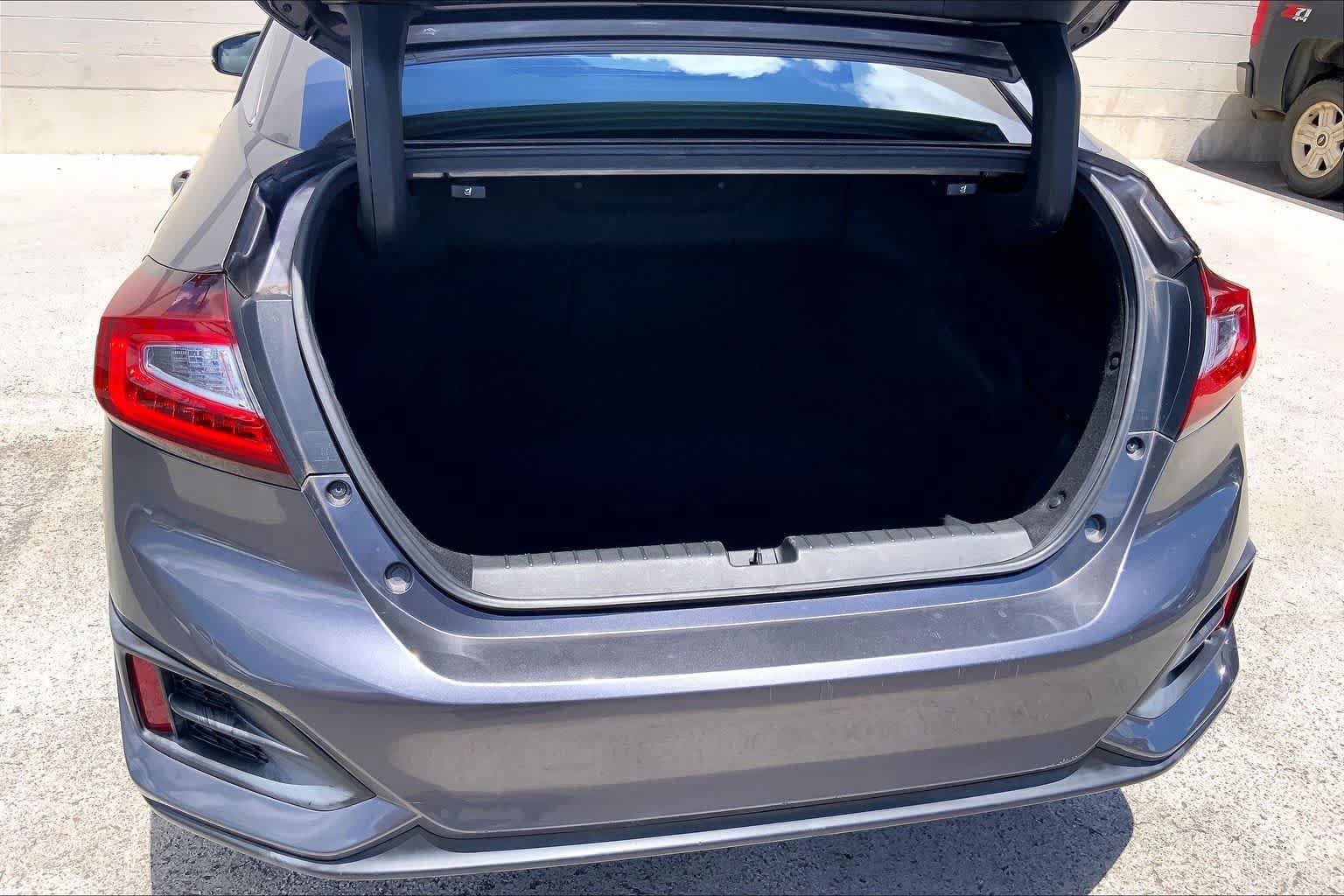 Used 2018 Honda Clarity Plug-In Hybrid image 18