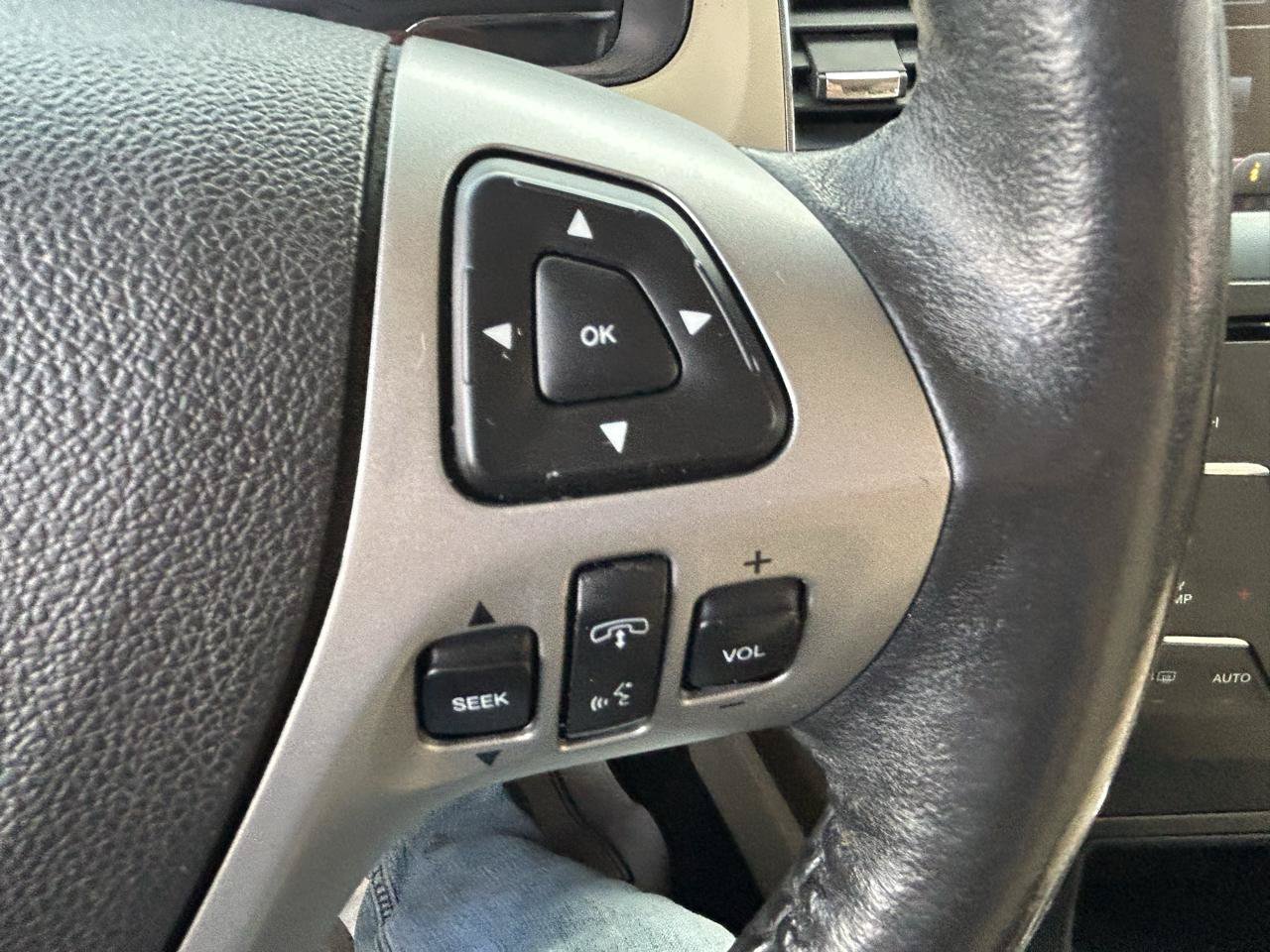 Used 2013 Ford Flex SEL FWD image 20