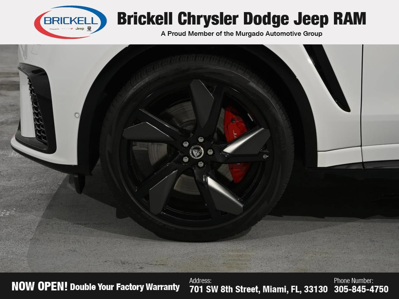 Used 2026 Jaguar F-PACE SVR AWD/4WD image 40