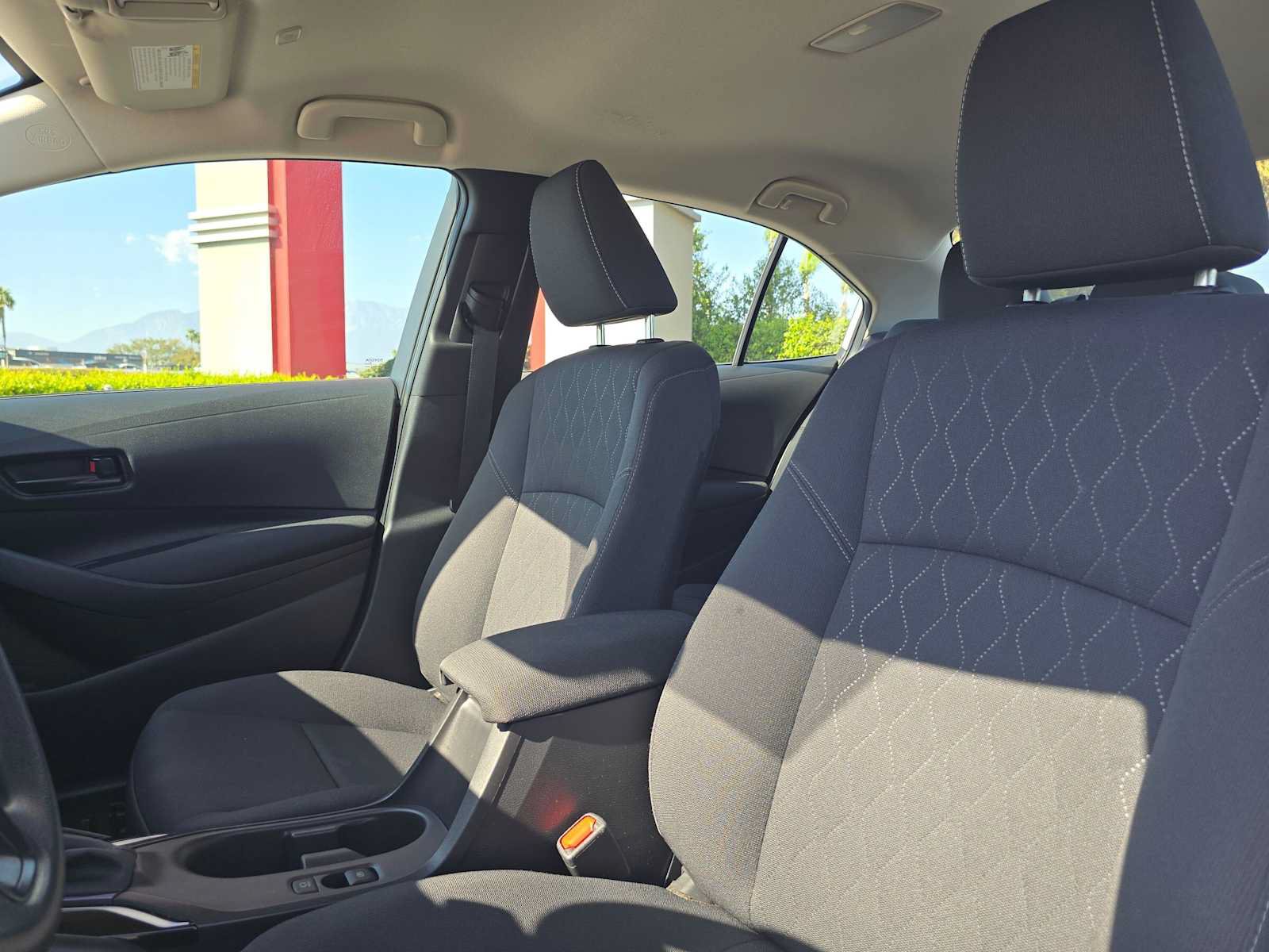 Certified 2025 Toyota Corolla LE FWD image 21