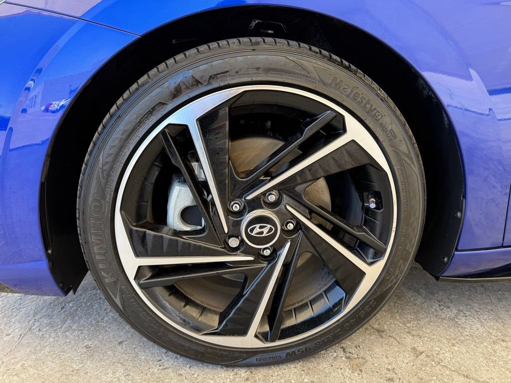 Used 2023 Hyundai Elantra N Line FWD image 3