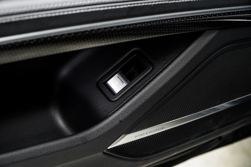 Used 2022 Audi S8 image 47