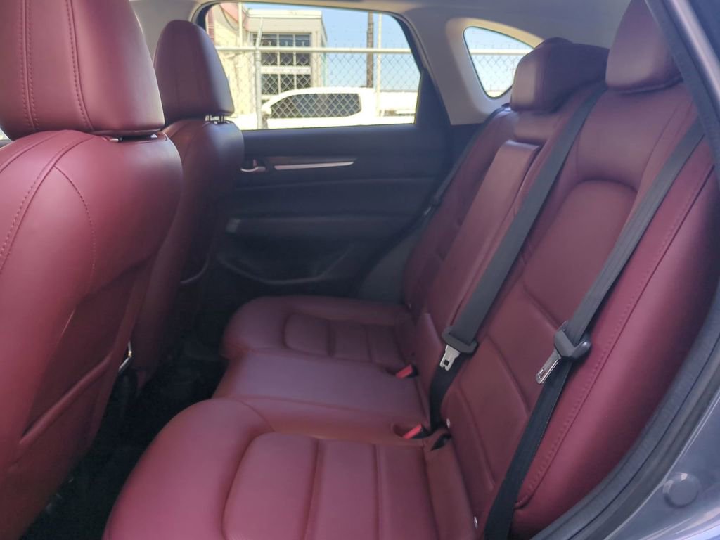 Used 2021 MAZDA CX-5 Carbon Edition image 16