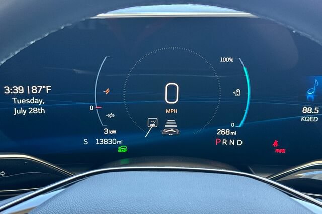 Certified 2024 Cadillac Lyriq Sport AWD/4WD image 24