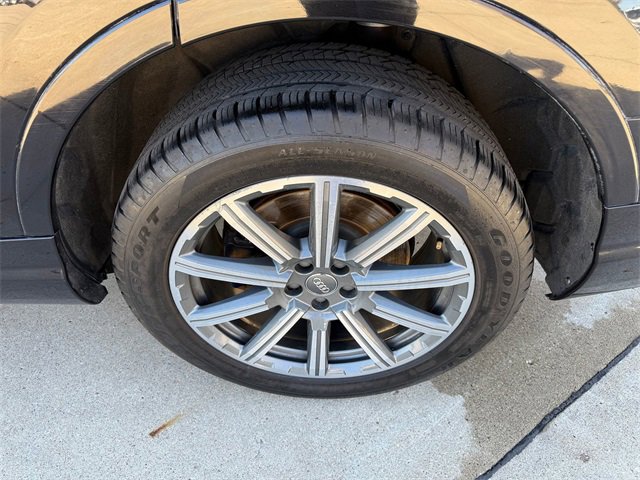 Used 2018 Audi Q7 3.0T Prestige w/ Prestige Package image 5