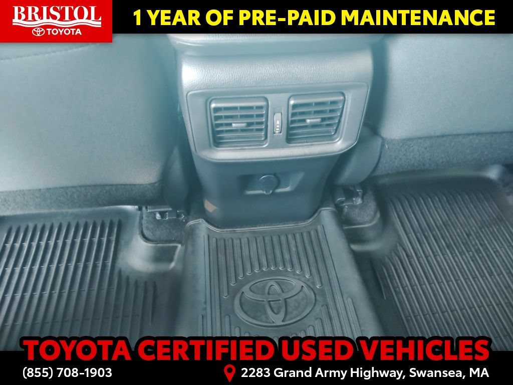 Certified 2024 Toyota RAV4 LE AWD/4WD image 17