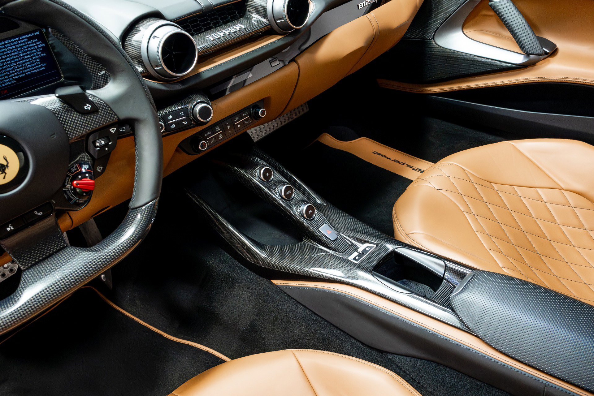 Used 2020 Ferrari 812 Superfast RWD image 67