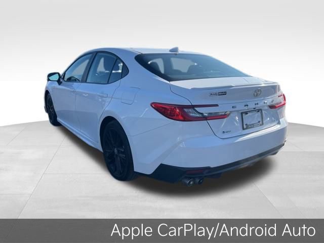 Used 2025 Toyota Camry SE image 5