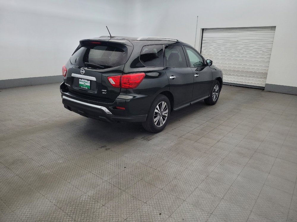 Used 2018 Nissan Pathfinder SV AWD/4WD image 9