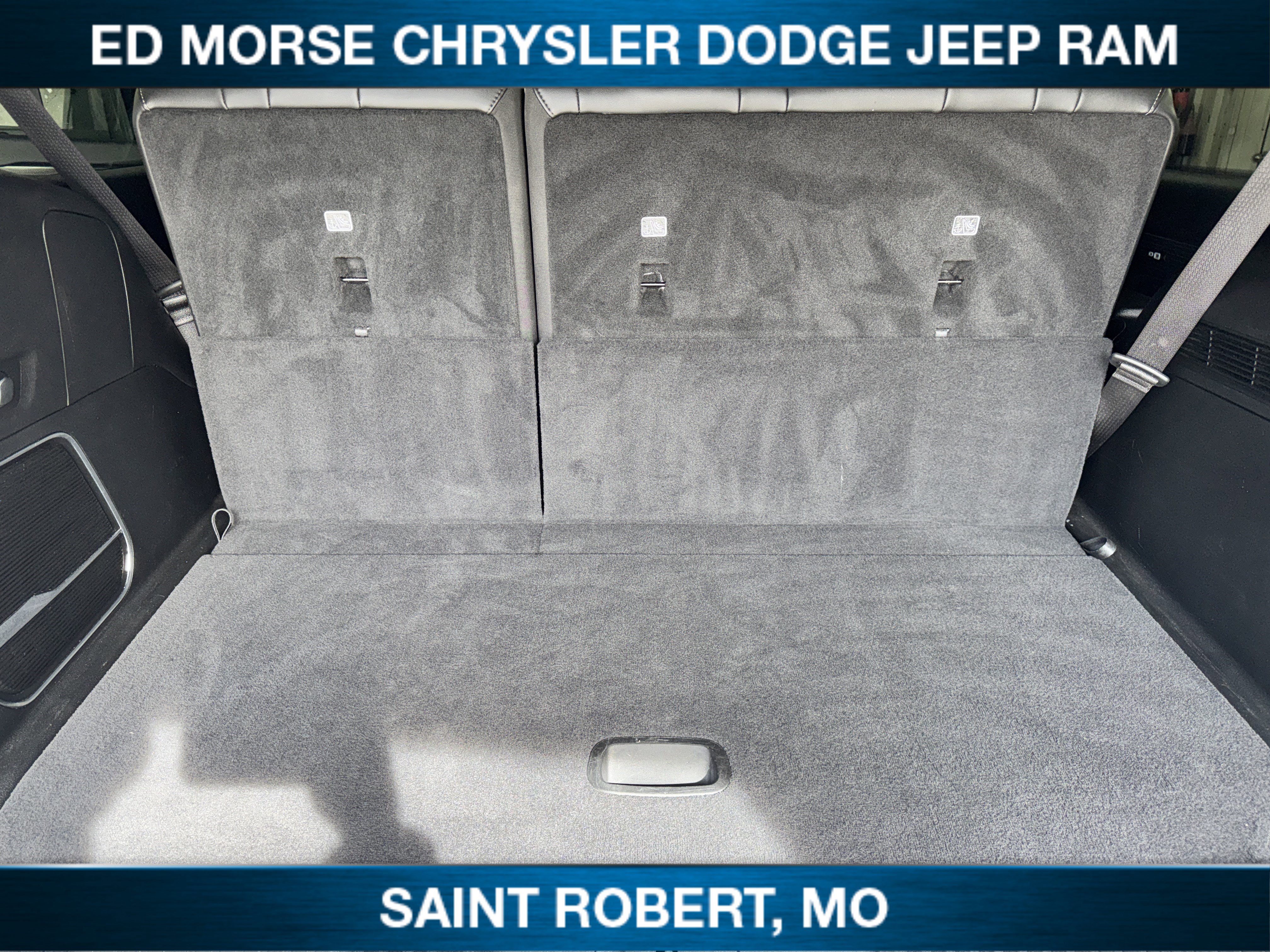 Used 2023 Jeep Wagoneer 4WD image 38