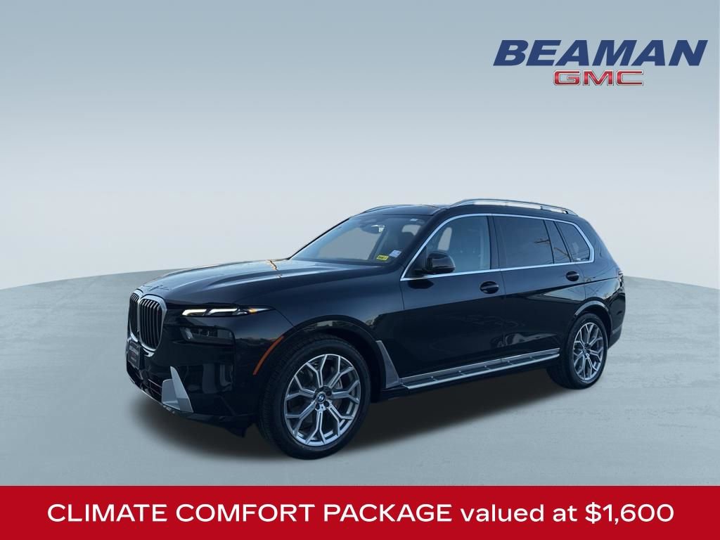 Used 2025 BMW X7 xDrive40i video 3
