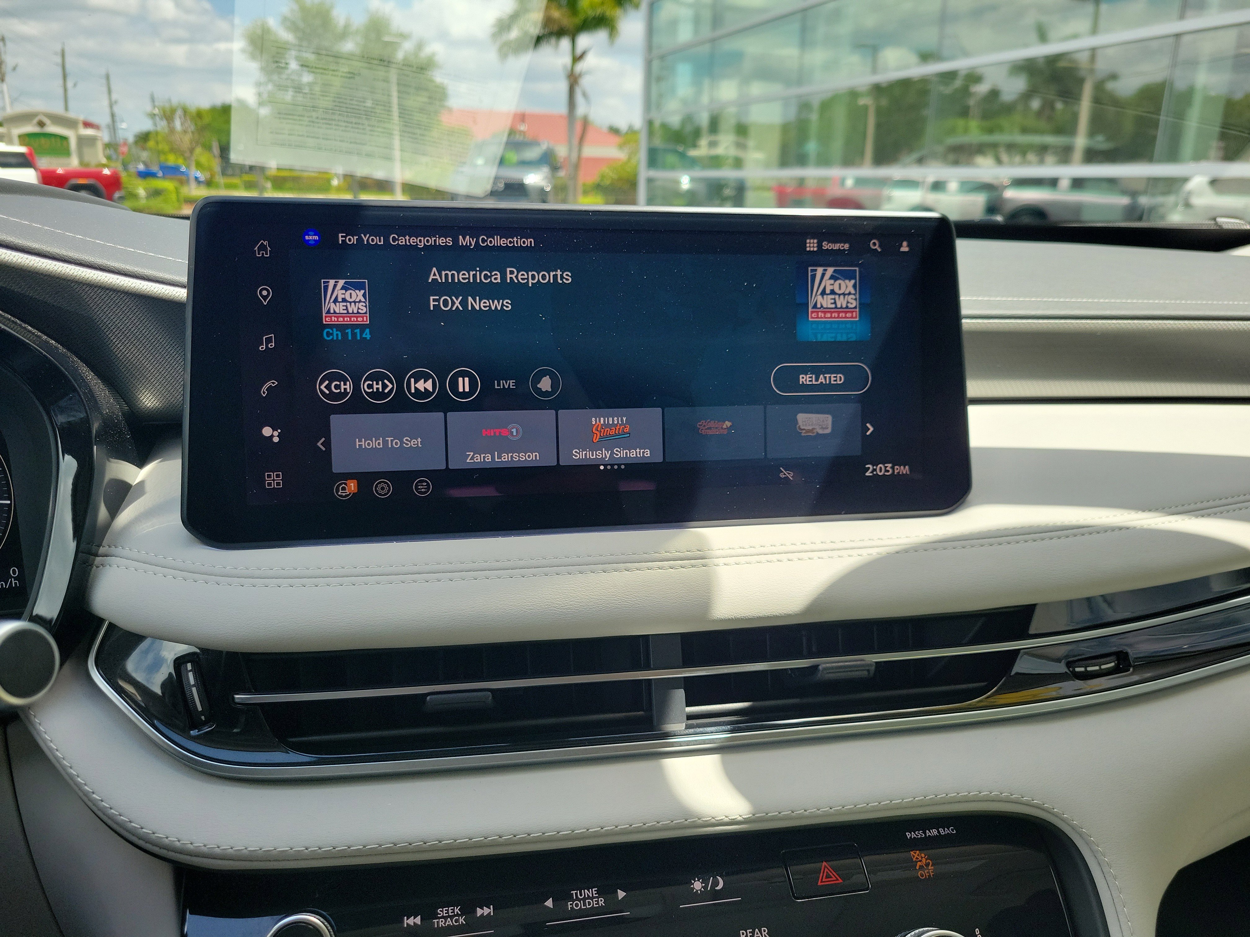 Certified 2026 INFINITI QX60 Luxe w/ Cargo Package image 23