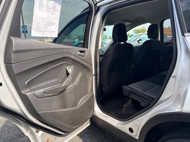 Used 2018 Ford Escape SE FWD image 23