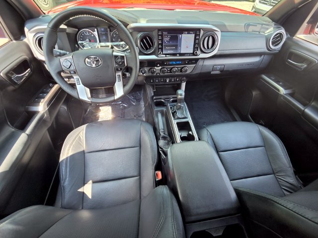 Used 2022 Toyota Tacoma Limited AWD/4WD image 14