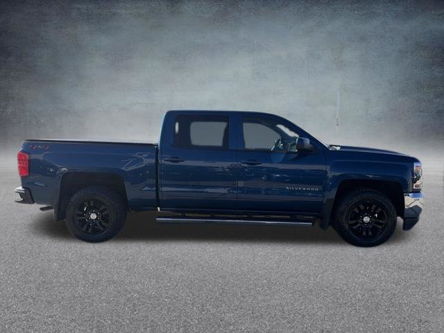 Used 2018 Chevrolet Silverado 1500 LT w/ All Star Edition AWD/4WD image 6
