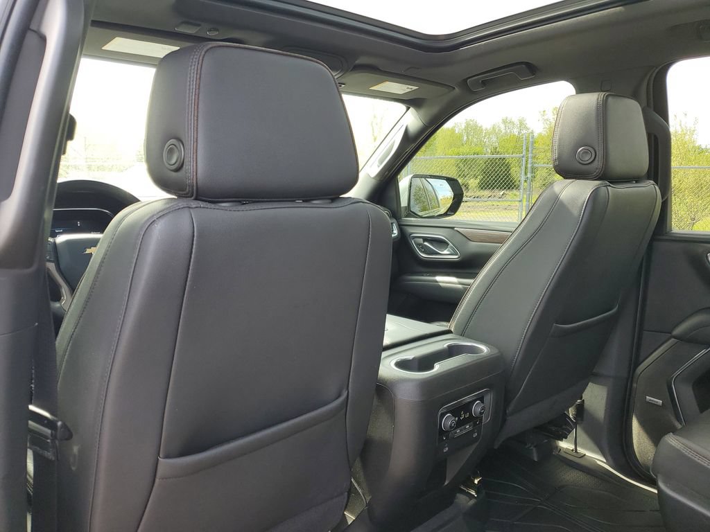 Certified 2023 Chevrolet Suburban High Country AWD/4WD image 33