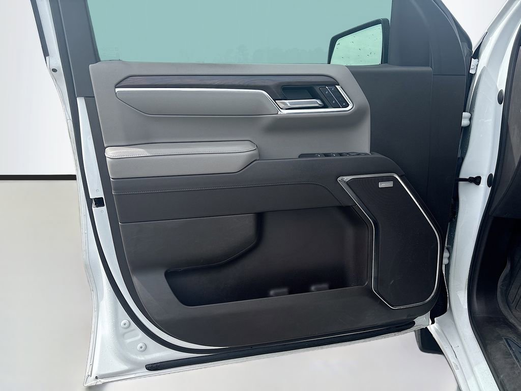 Used 2022 GMC Sierra 1500 SLT w/ SLT Premium Plus Package image 36