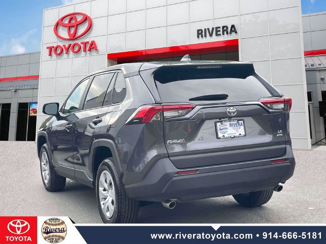 Certified 2024 Toyota RAV4 LE AWD/4WD image 8