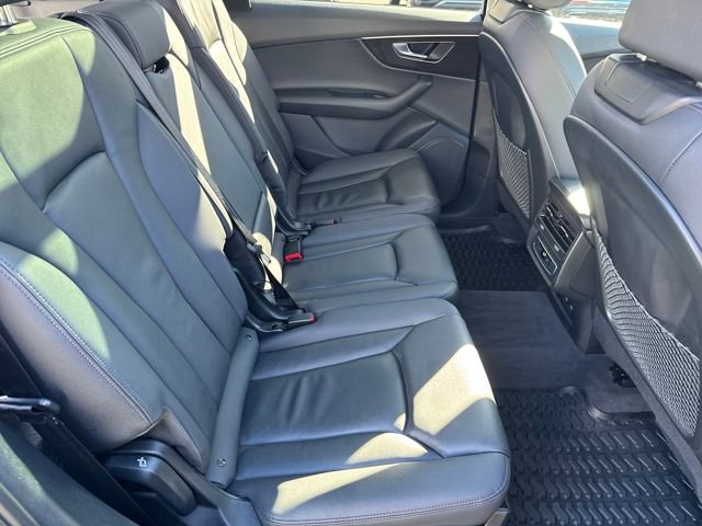 Used 2023 Audi Q7 3.0T Premium w/ Convenience Package image 36