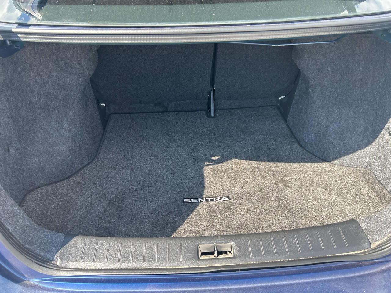 Used 2019 Nissan Sentra S image 17