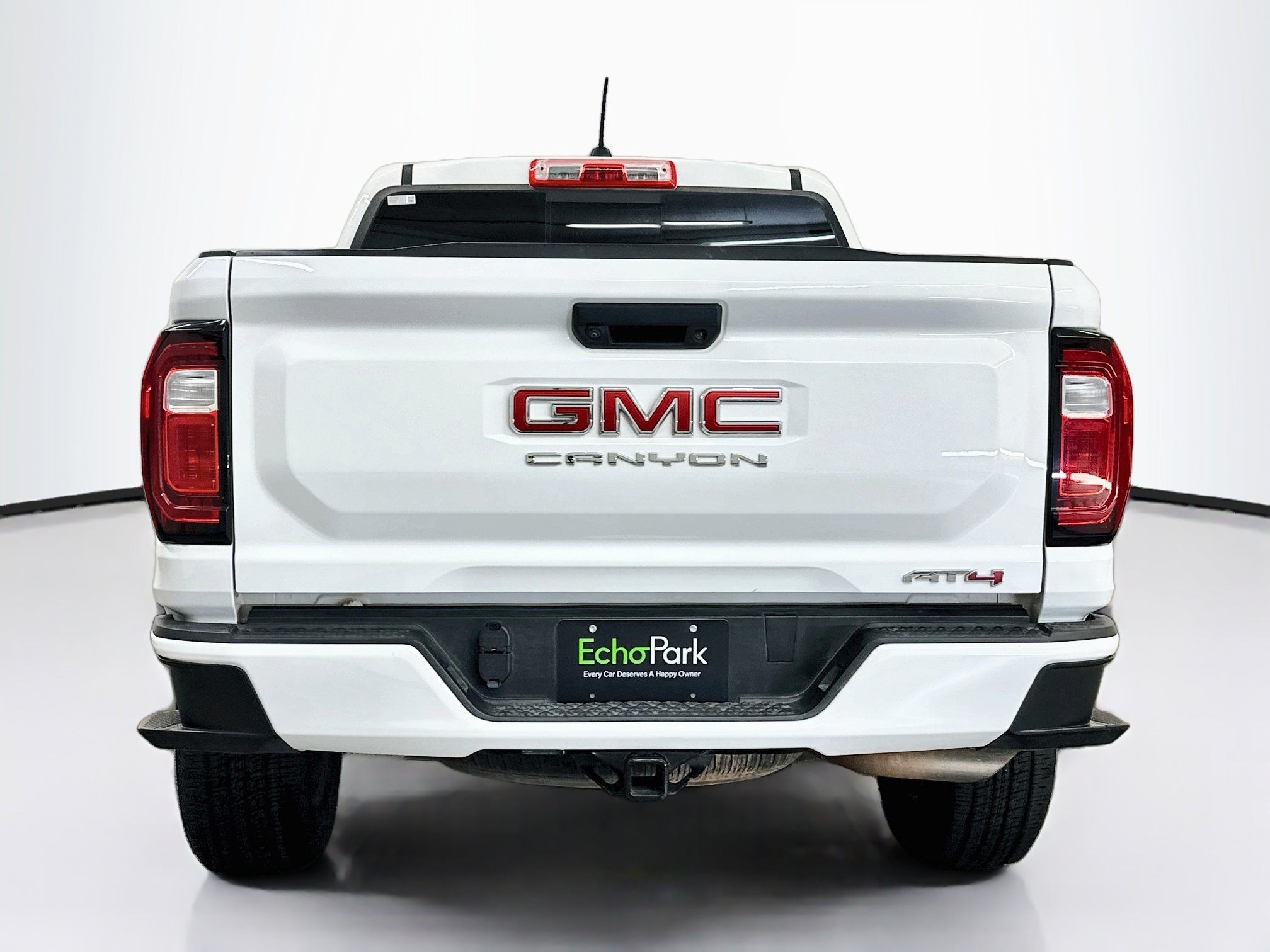 Used 2024 GMC Canyon AT4 AWD/4WD image 7