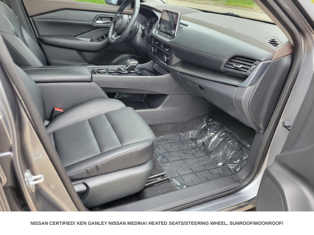 Certified 2023 Nissan Rogue SV w/ SV Premium B Package AWD/4WD image 55