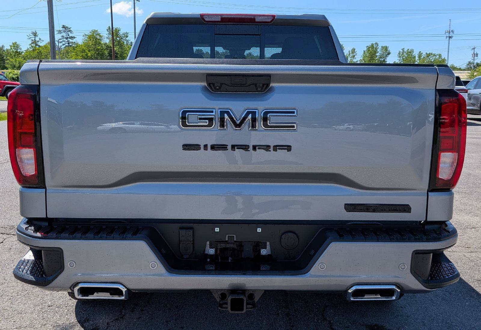 New 2026 GMC Sierra 1500 Elevation w/ Elevation Premium Package AWD/4WD image 9
