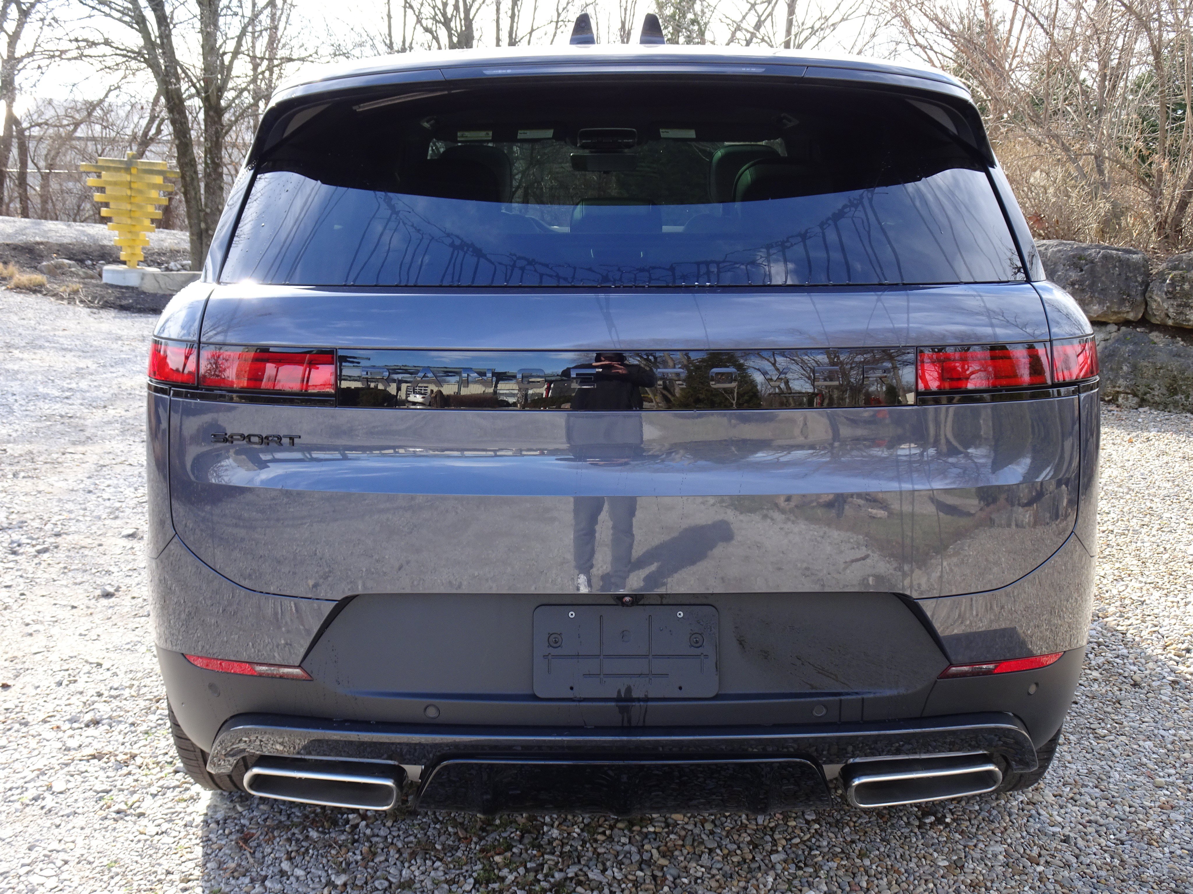 Certified 2026 Land Rover Range Rover Sport SE AWD/4WD image 9