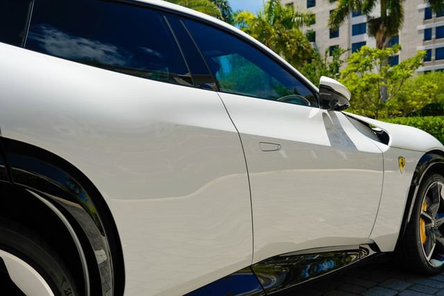 Used 2026 Ferrari Purosangue AWD/4WD image 29