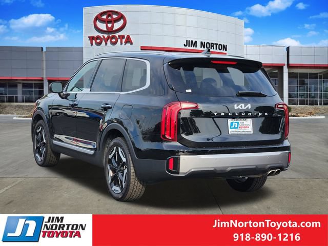 Used 2025 Kia Telluride S FWD image 7