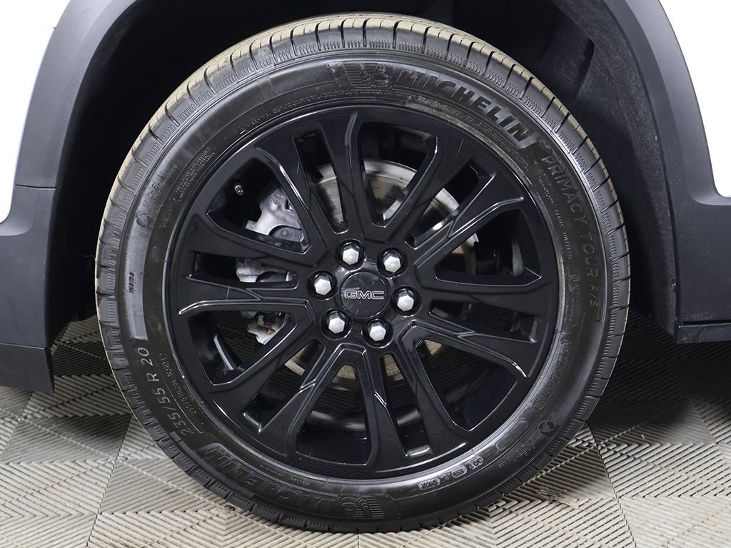 Used 2023 GMC Acadia SLE w/ Driver Convenience Package image 23