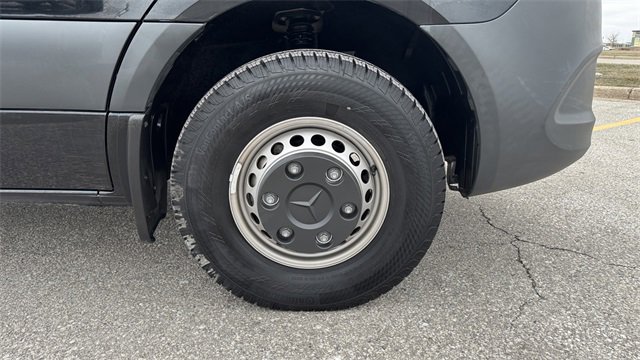 Used 2020 Mercedes-Benz Sprinter 3500 image 11