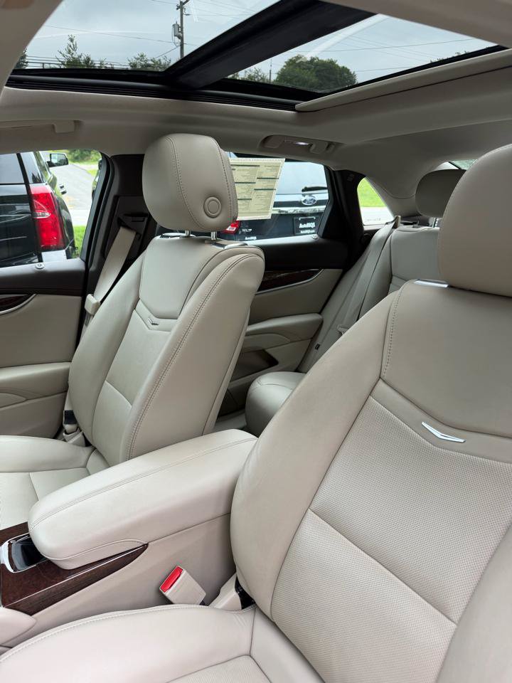 Used 2013 Cadillac XTS Premium AWD/4WD image 18