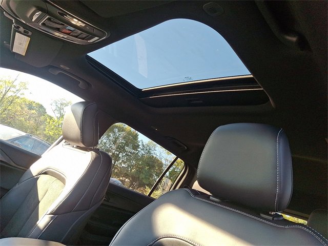 New 2025 Jeep Grand Cherokee L Altitude image 17