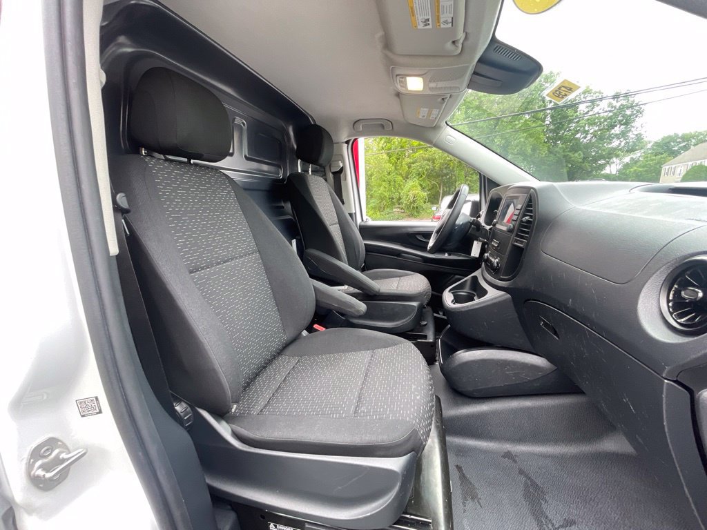 Used 2023 Mercedes-Benz Metris image 17