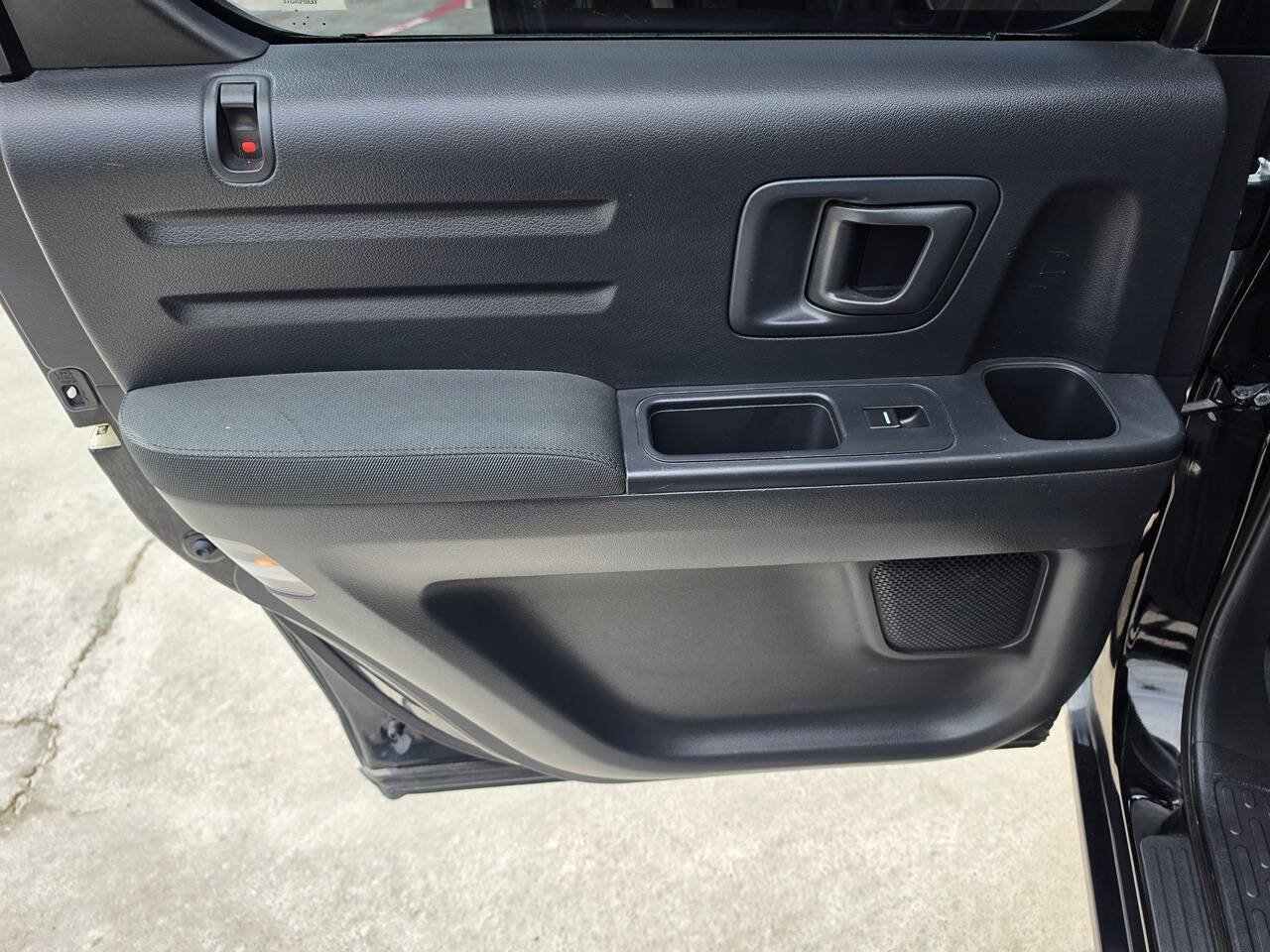 Used 2014 Honda Ridgeline Sport image 21