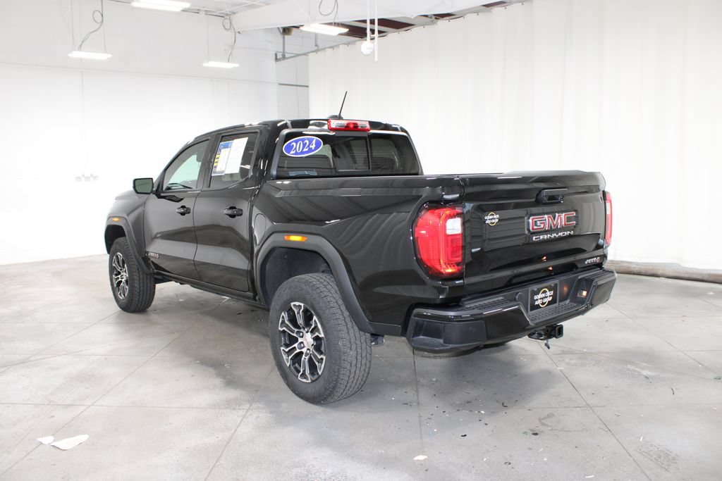 Used 2024 GMC Canyon AT4 AWD/4WD image 7