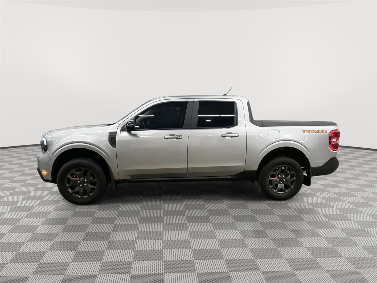 Used 2024 Ford Maverick Tremor w/ Tremor Off-Road Package image 8