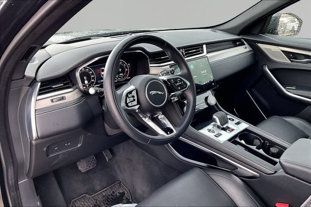 Used 2026 Jaguar F-PACE R-Dynamic S AWD/4WD image 12