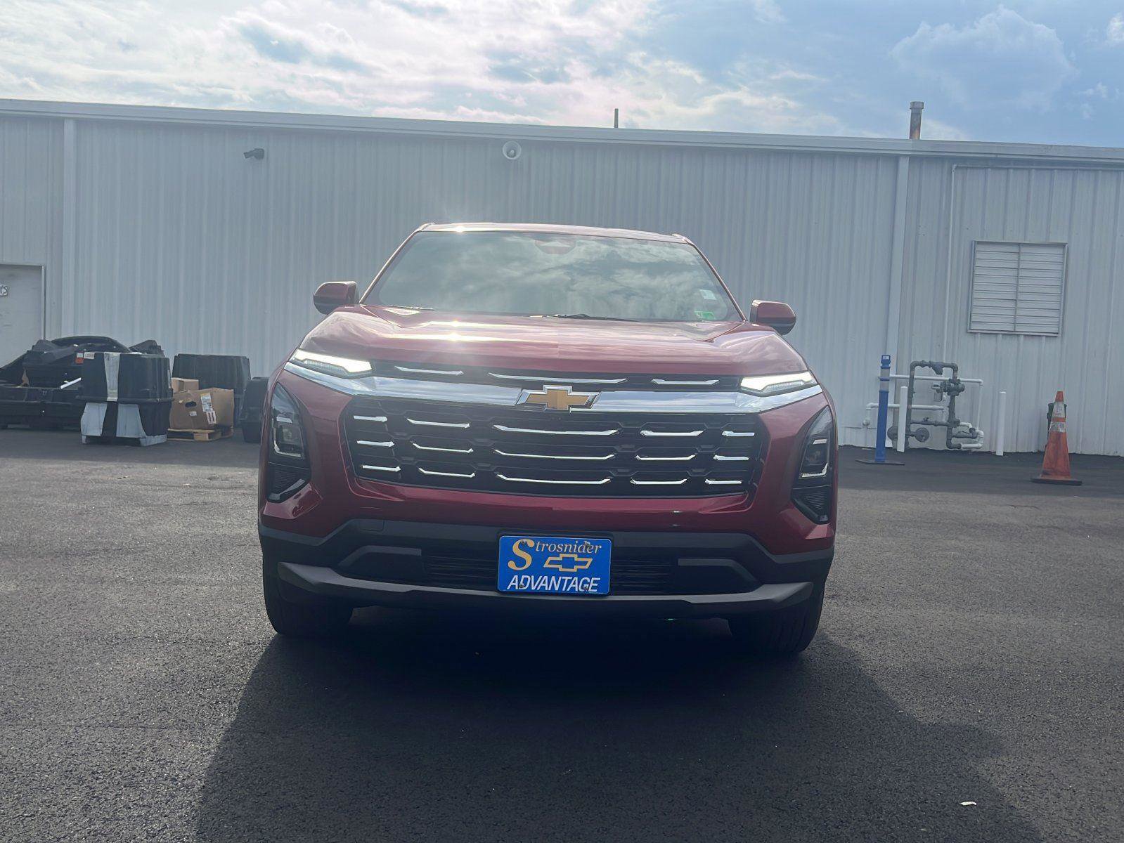 New 2026 Chevrolet Equinox LT w/ LPO, Floor Liner Package image 8