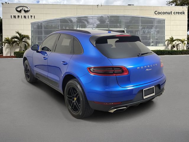 Used 2018 Porsche Macan AWD/4WD image 3