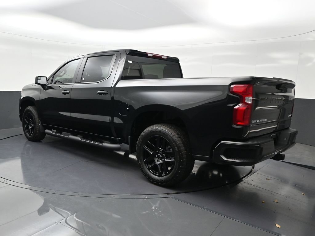 Used 2026 Chevrolet Silverado 1500 RST w/ RST Select Package image 3